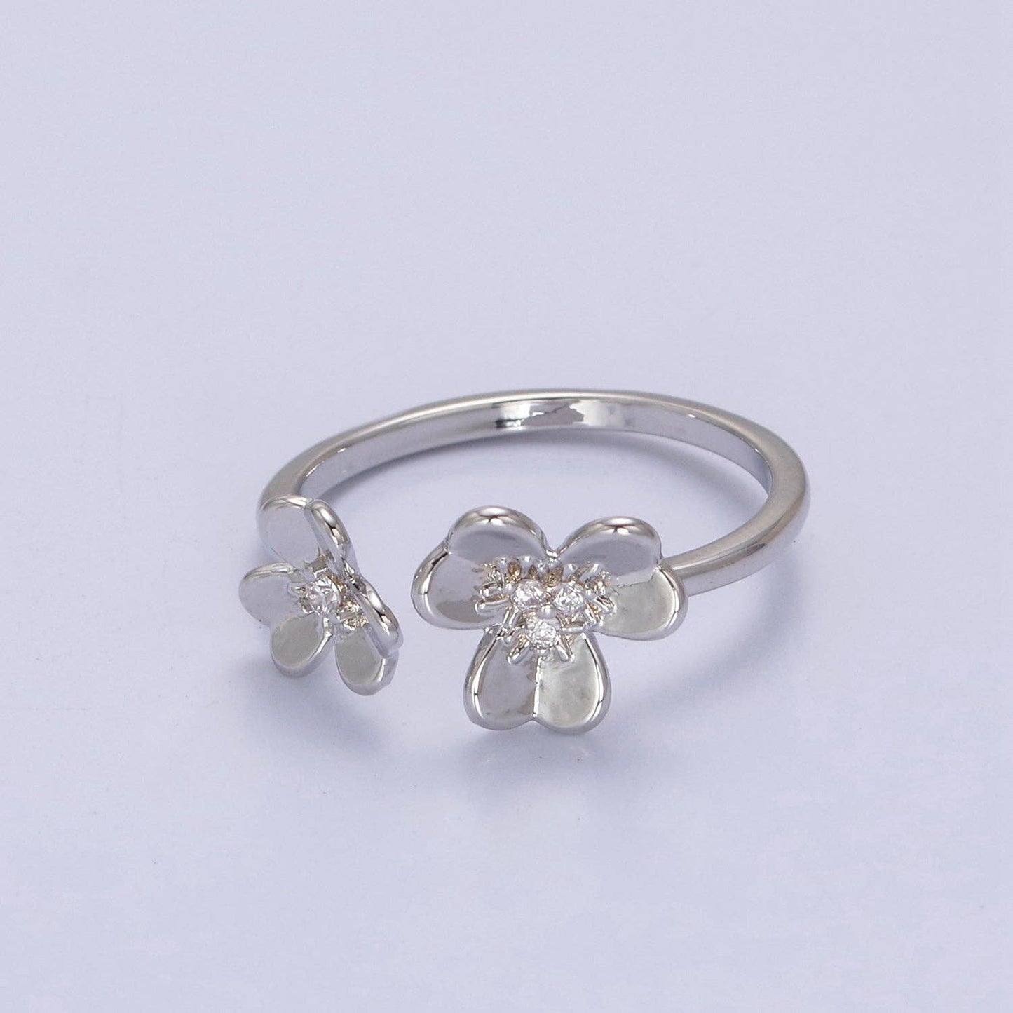 Daisy Gold Adjustable Ring