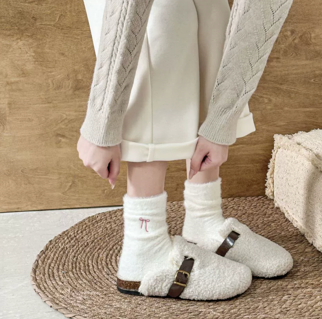 Soft Winter Fuzzy Bow Socks