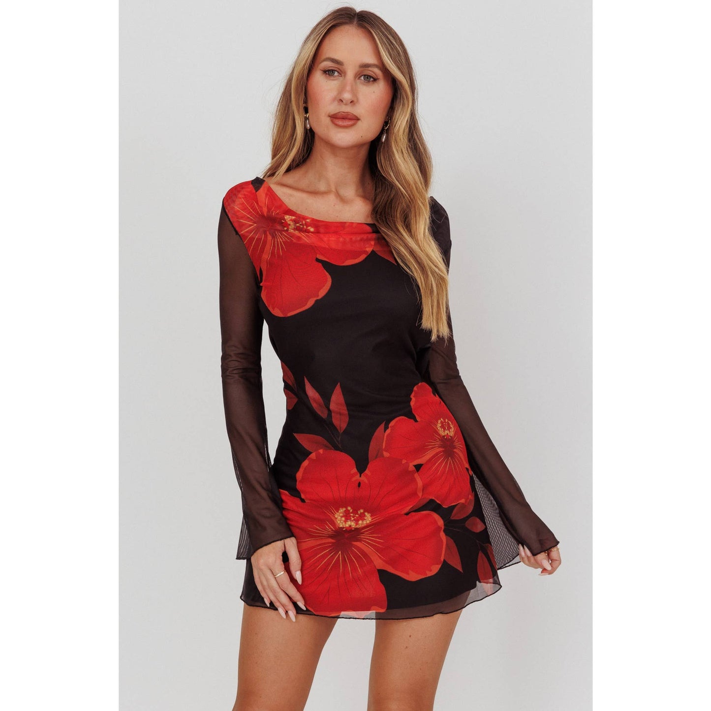 LACE FLORAL MINI DRESS