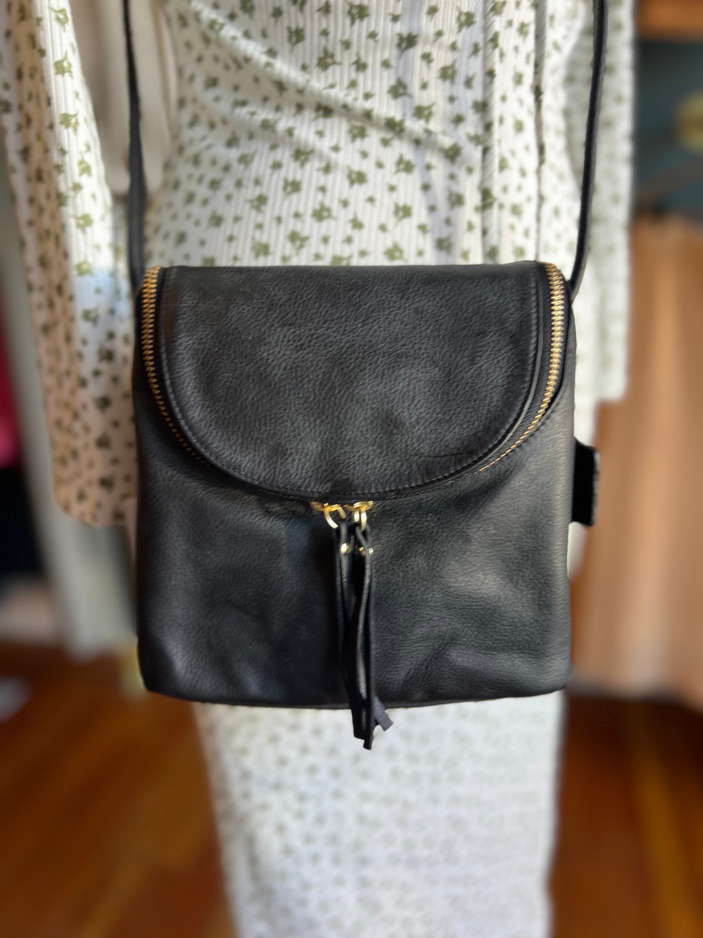 Emery Small Crossbody