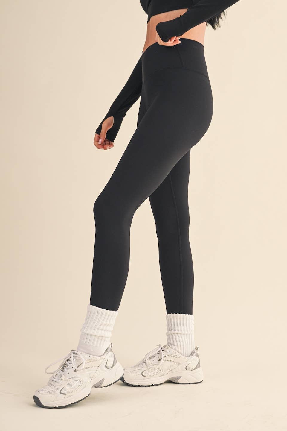 Classic Crossover Legging: Black