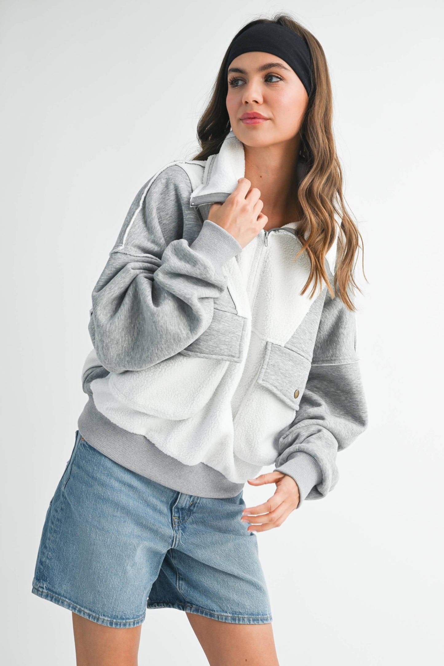 Carter Pullover- Grey & White