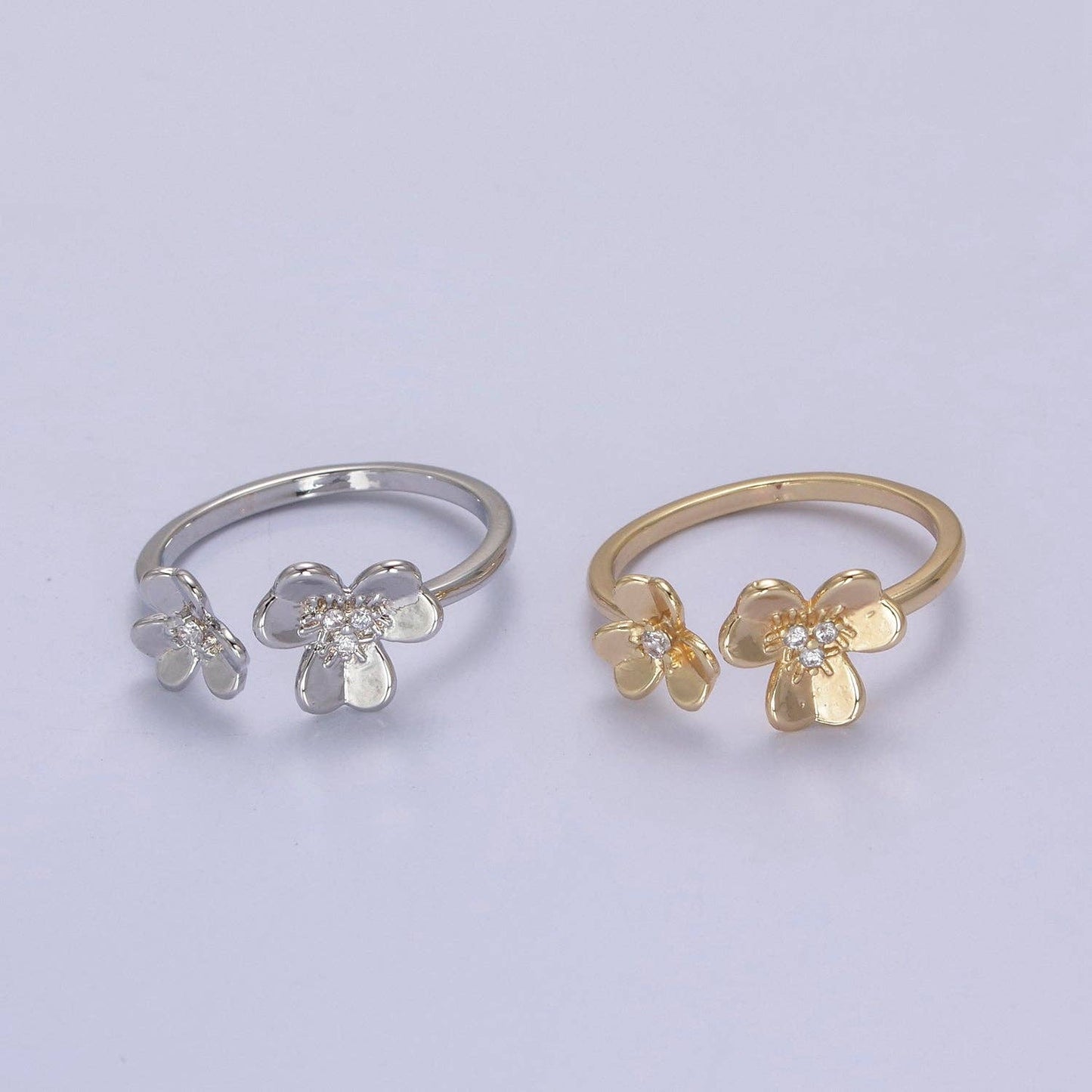 Daisy Gold Adjustable Ring