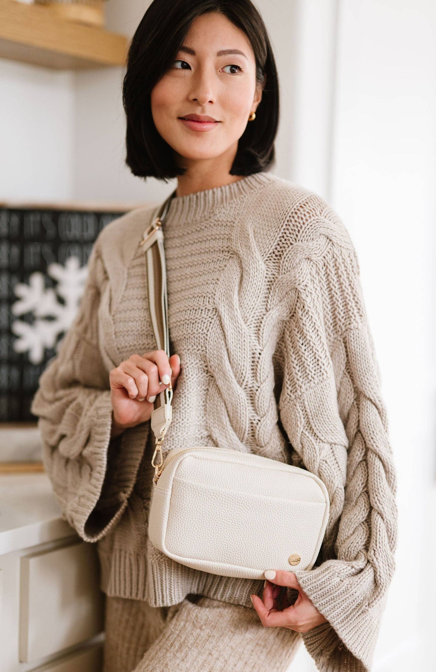 Willow Crossbody/Belt Bag: Powder blue