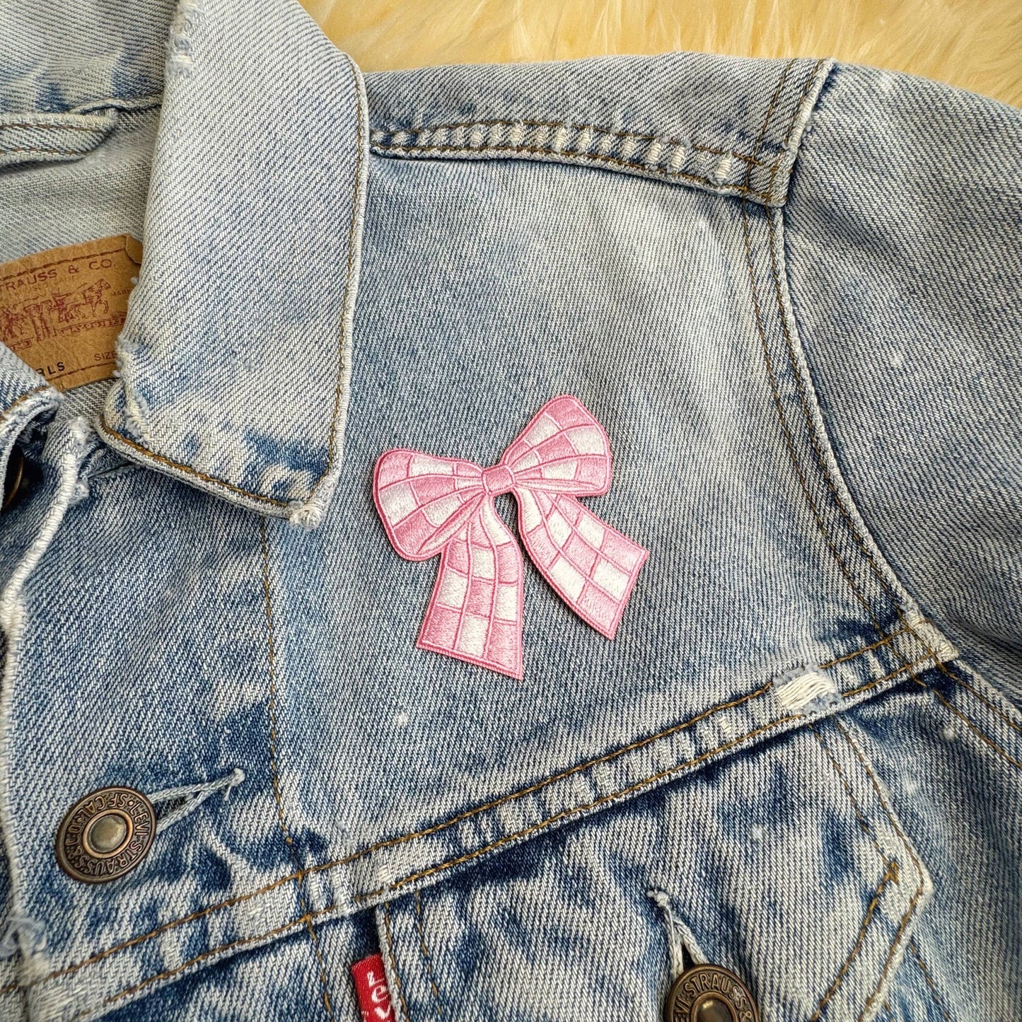 Checkered Bow Patch : Pastel Pink & White