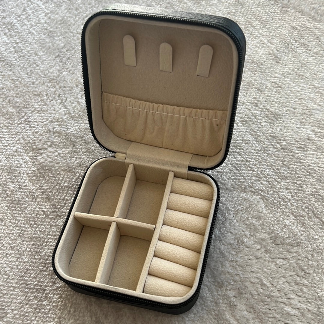 Mini Jewelry Travel Case/ Black
