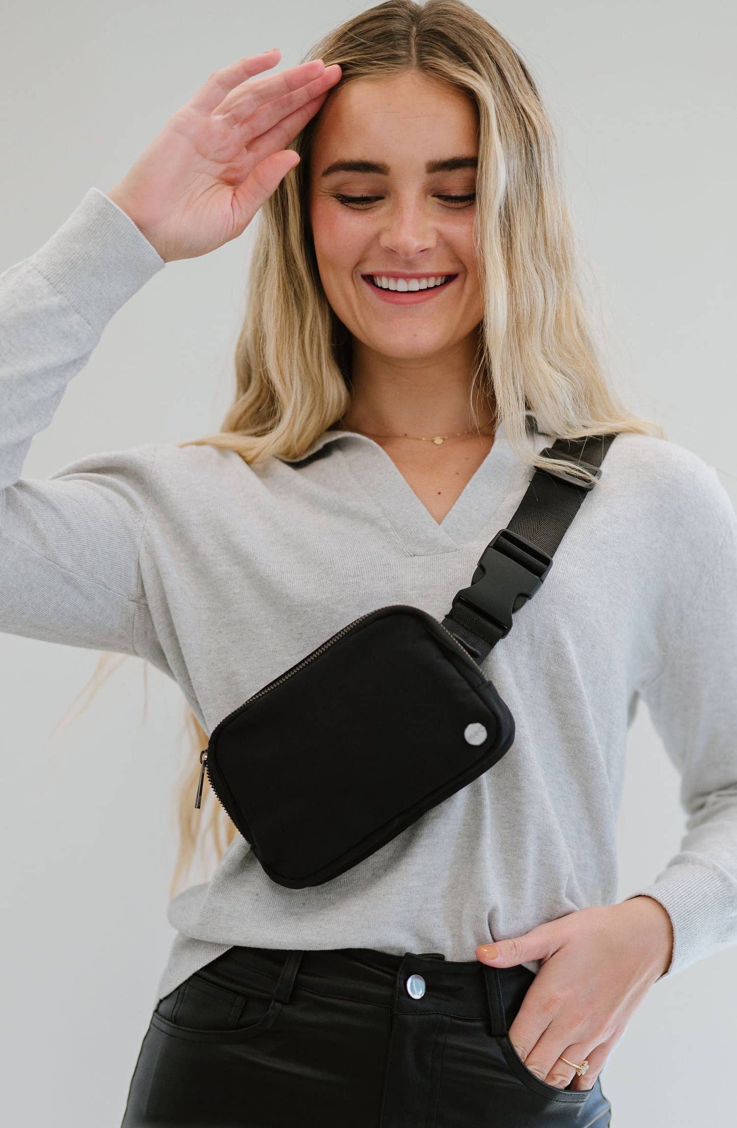 Madison Crossbody/Belt Bag: Black