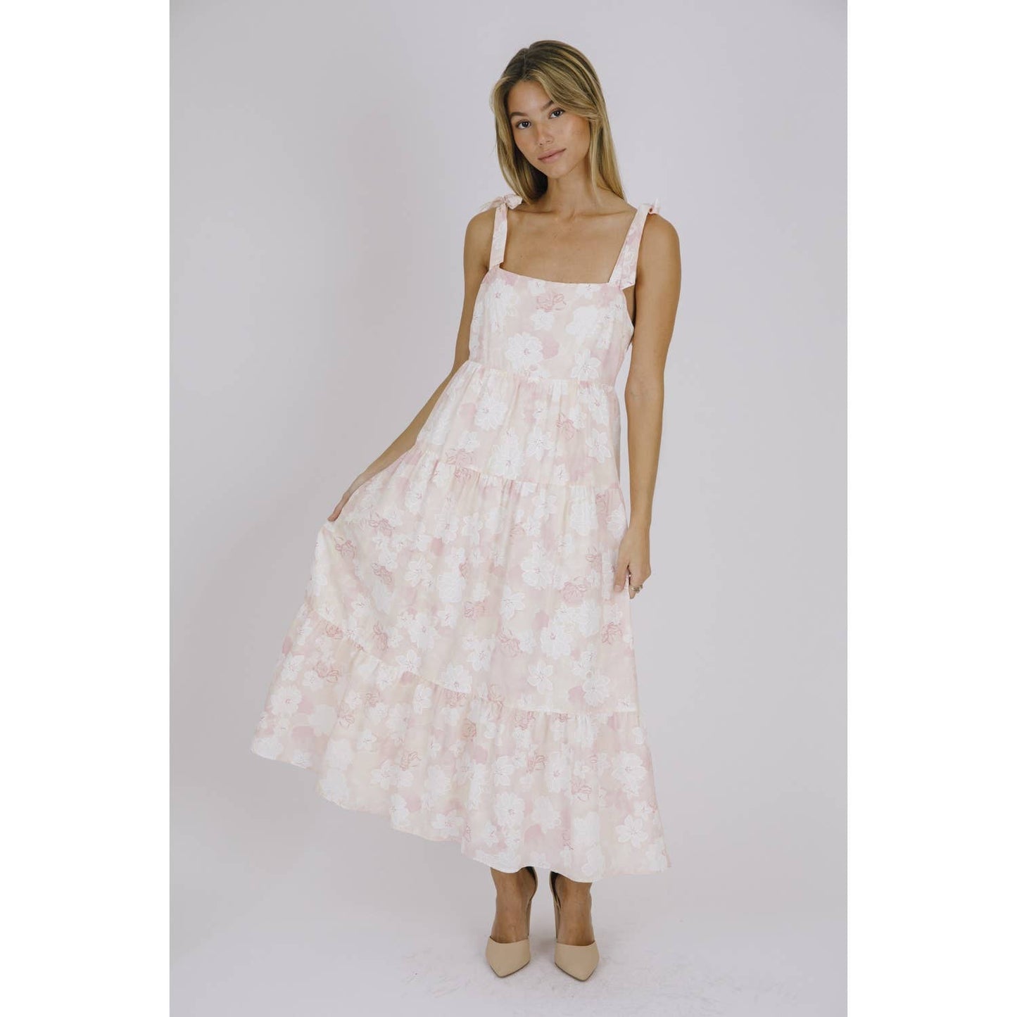FLORAL & LIGHT RUFFLE DRESS