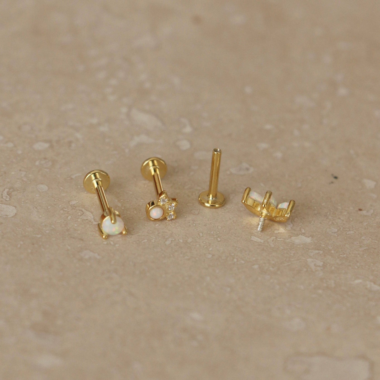 Fan Opal Labret Single