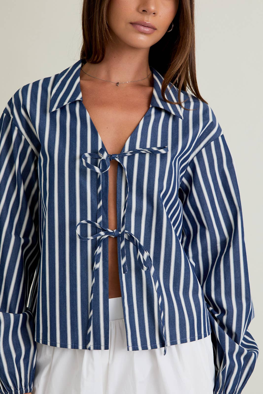 NAVY TIE TOP