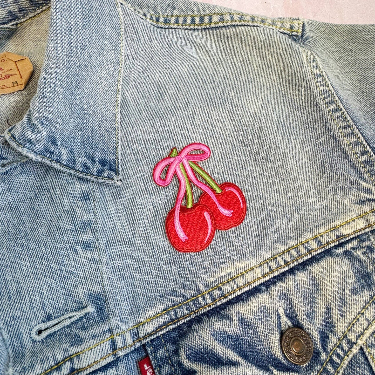 Cherry w. Bow Patch