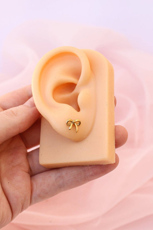 Bow Flat Back Studs 18G