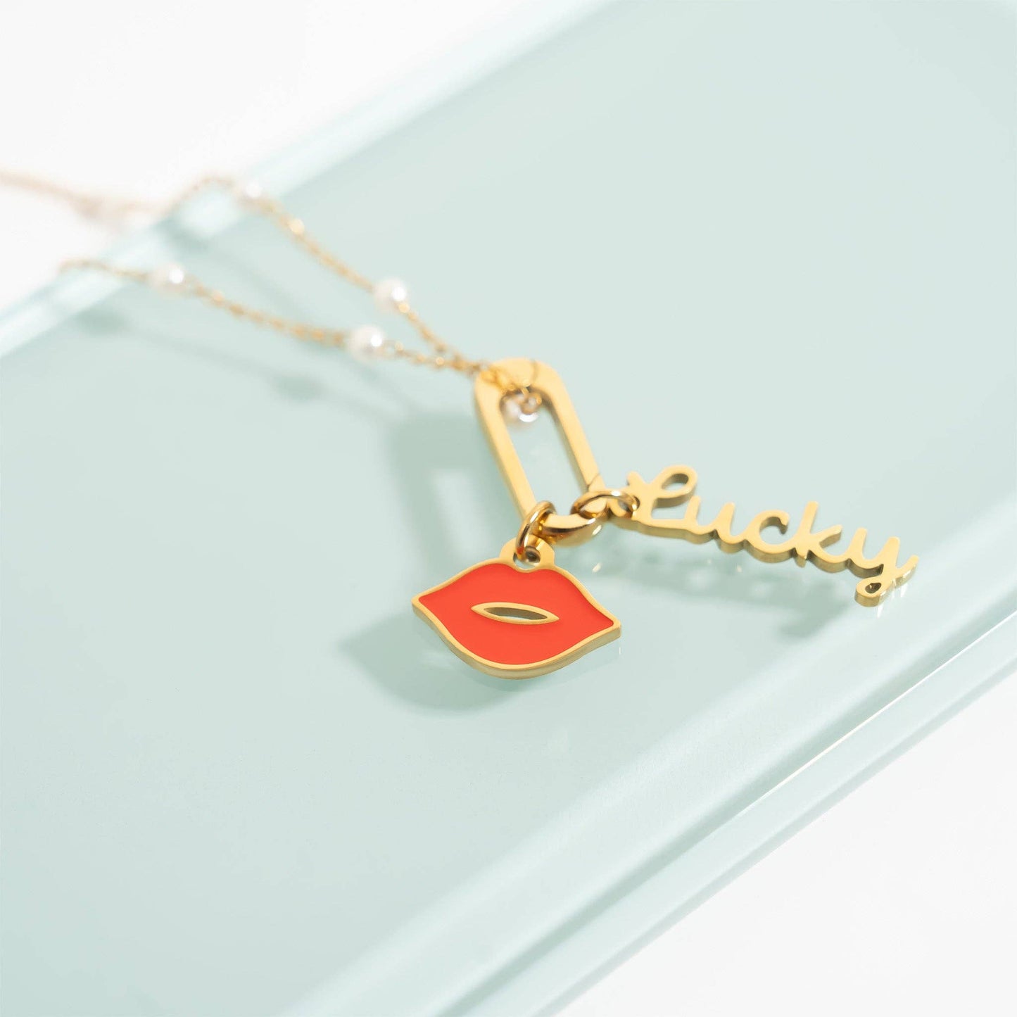 Lips Charm