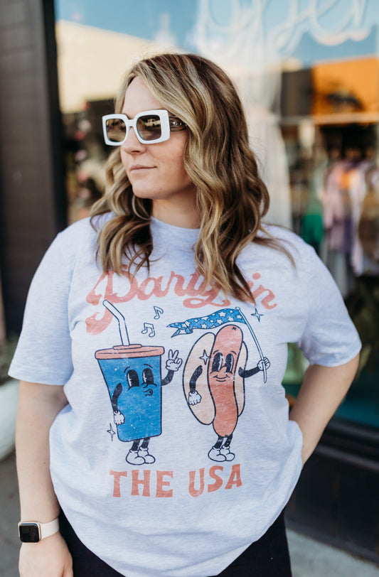 Vintage Party in the USA Tee