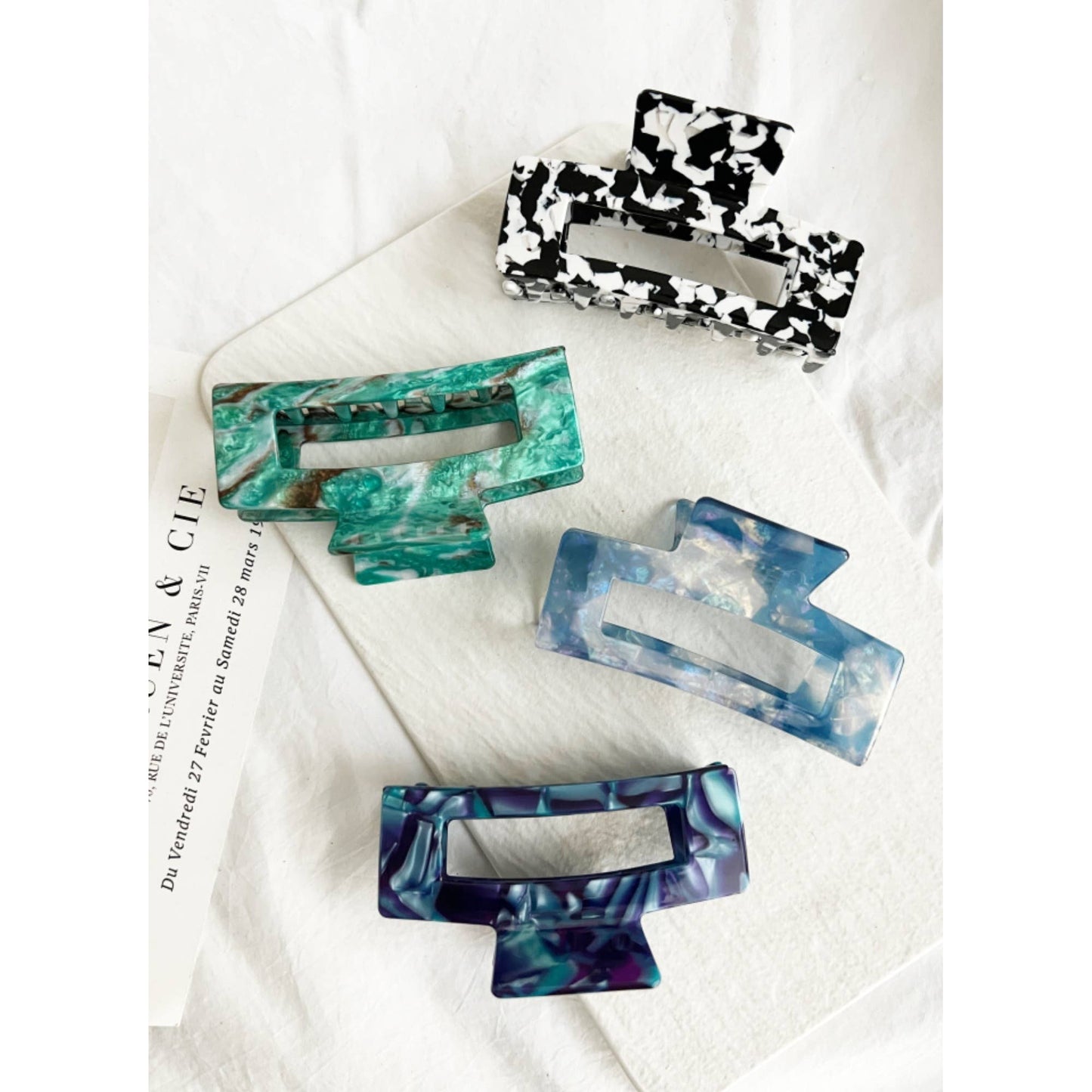 Jumbo 4-Inch Claw Clip: CHESS