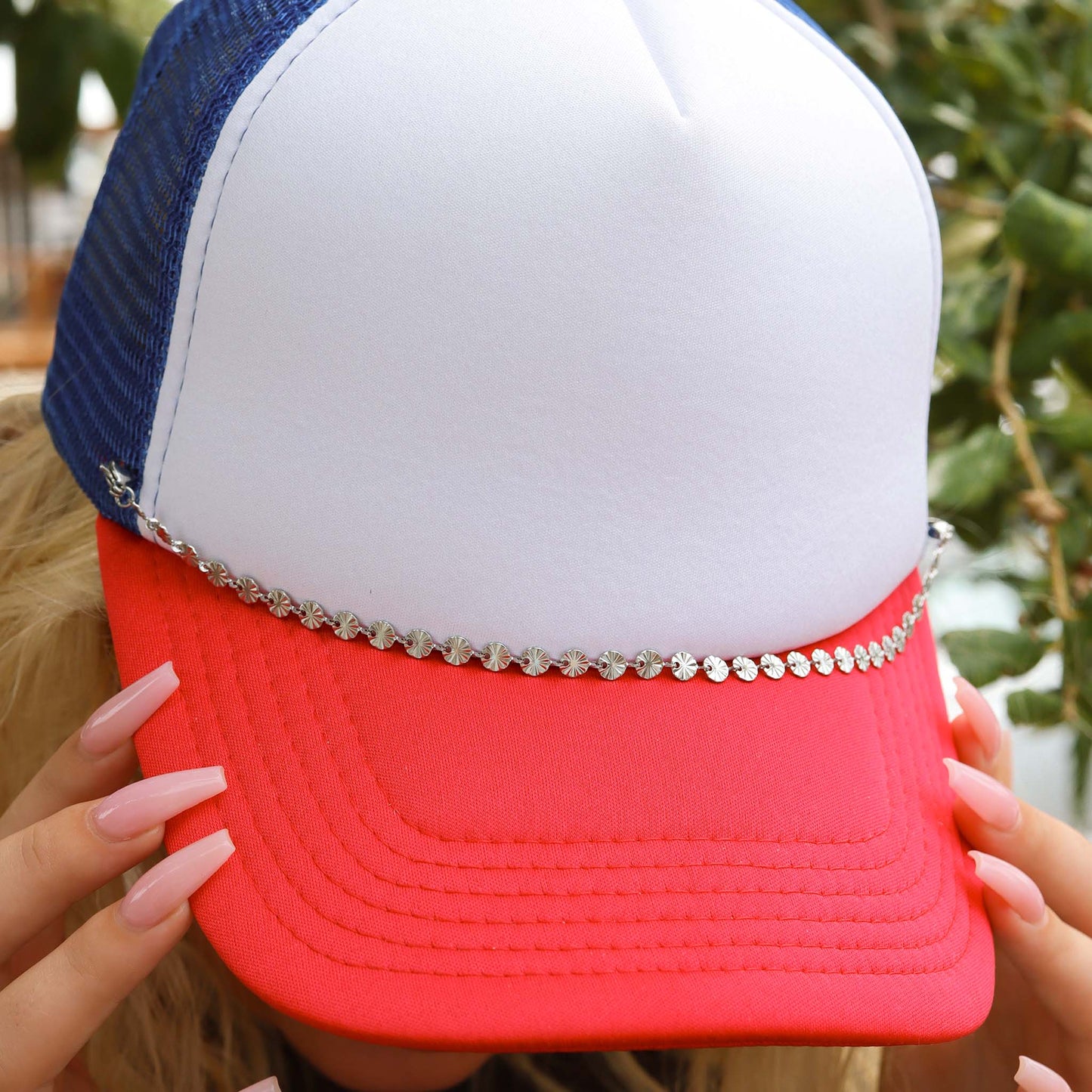 Trucker Hat Circle Chain