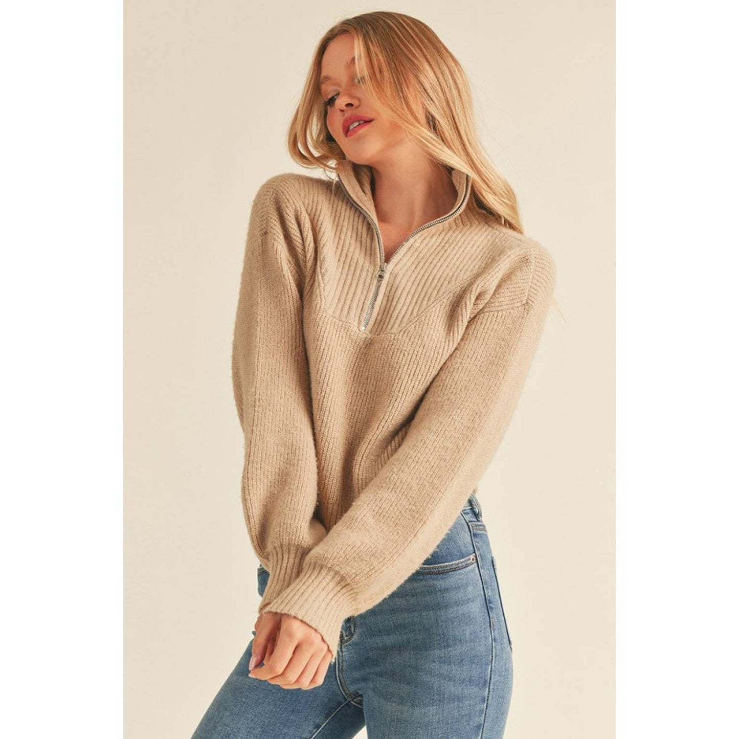 Mary-Anne Sweater- White