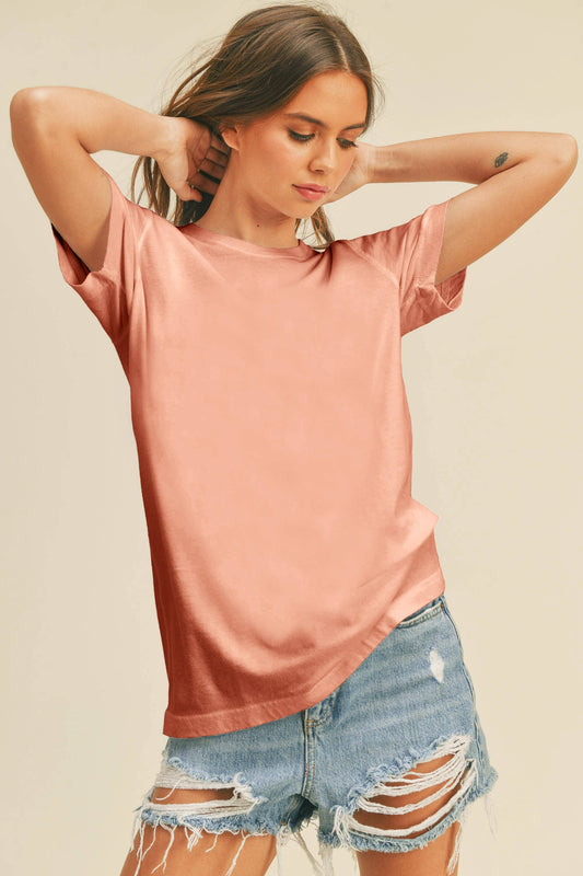 Blank Classic T-Shirt: PEACH