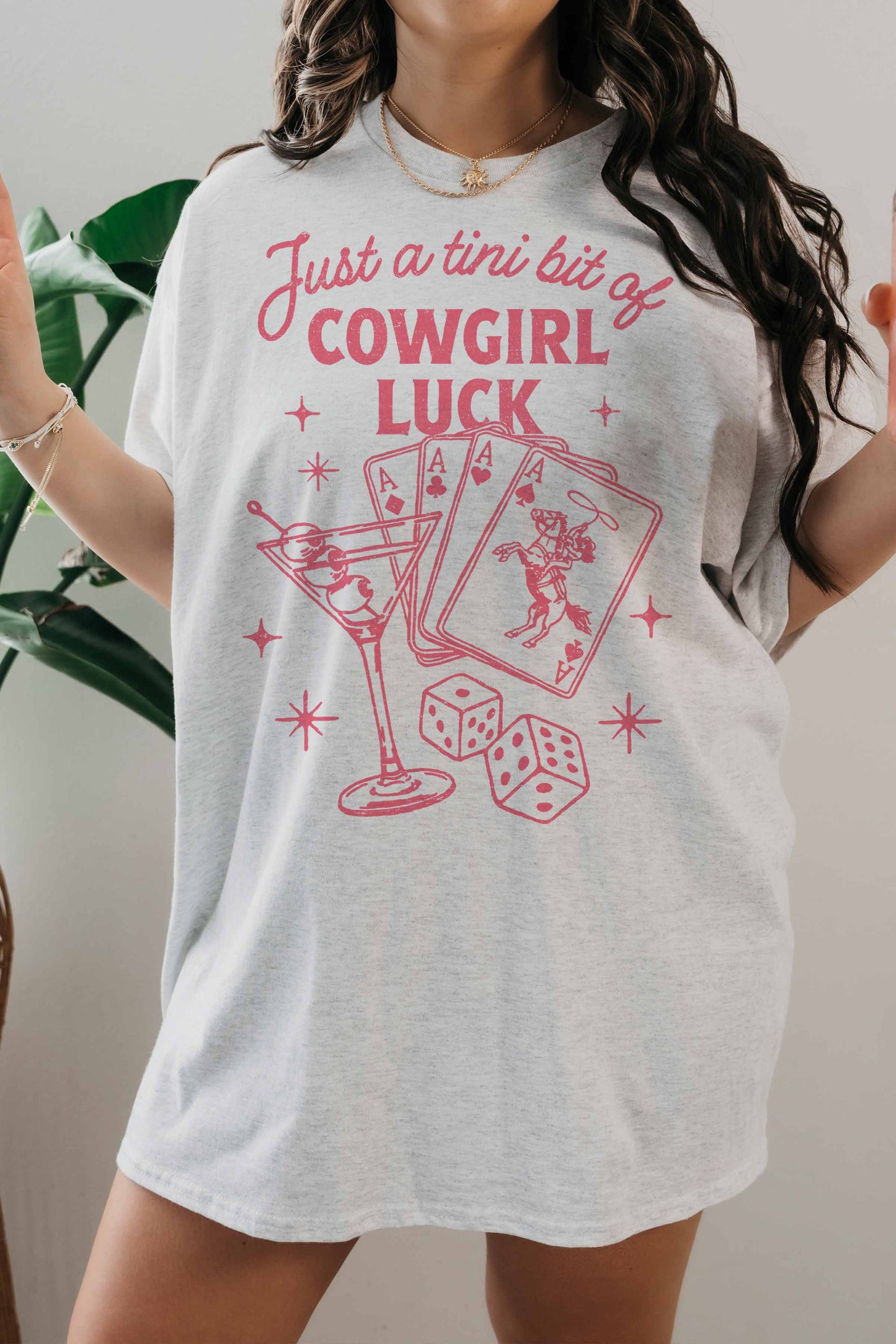 COWGIRL LUCK OVERSIZED TEE