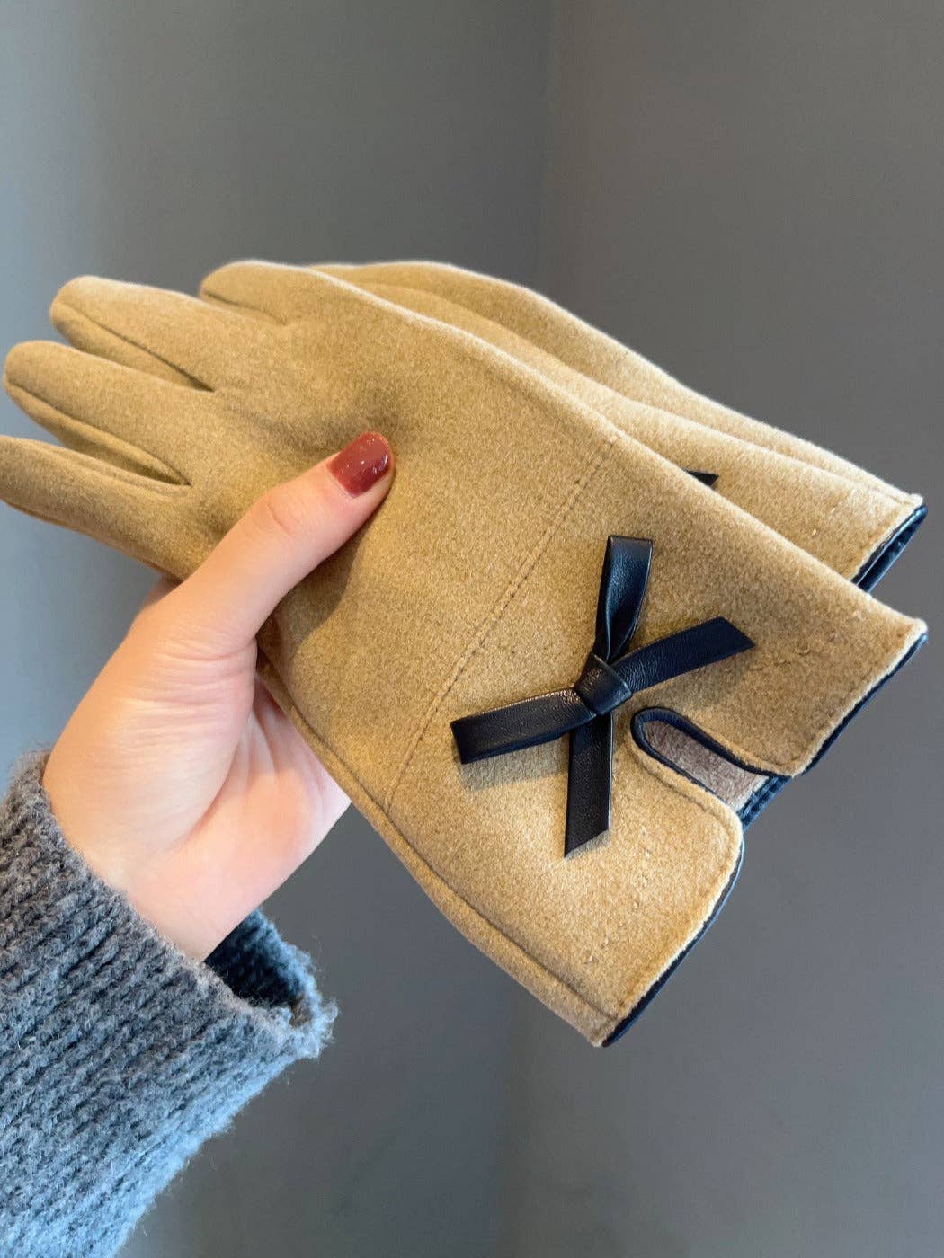 Touchscreen Gloves with bow: Khaki/Grey
