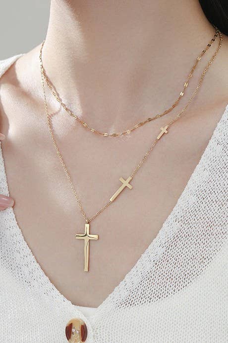 18K TARNISH FREE CROSS NECKLACE